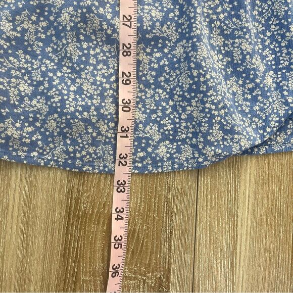 American Eagle Outfitters Floral Mix Short Sleeve Wrap Dress Size Medium - Picture 15 of 16